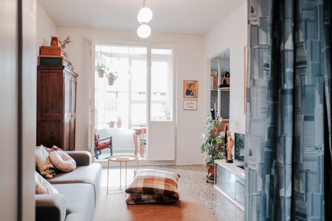 レッジョ・エミリア Sm Hospitality Wybicki Bed & Breakfast エクステリア 写真
