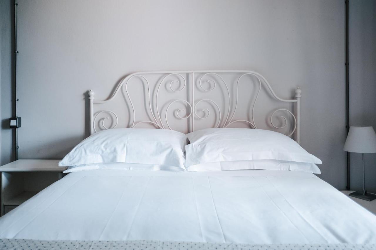 レッジョ・エミリア Sm Hospitality Wybicki Bed & Breakfast エクステリア 写真